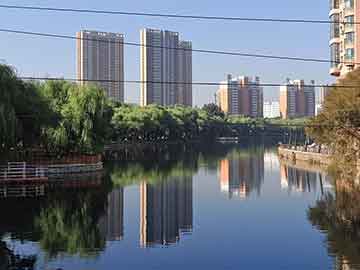 青岛货运中心，现代化物流的桥梁与纽带——探索智慧物流新时代，青岛货运中心，智慧物流新时代的桥梁与纽带